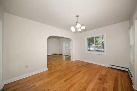 Living - 508 E 19th Ave, Spokane, WA 99203 photo 4 of 5