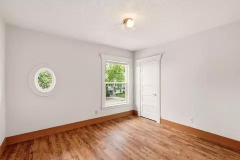 Bedroom - 418 E 19th Ave, Spokane, WA 99203 photo 5 of 5