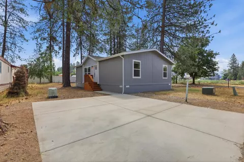 3928 E Lane Park Rd #9, Mead, WA 99021