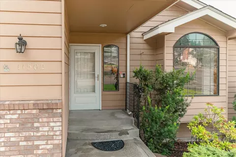 11502 E 20th Ave, Spokane Valley, WA 99206 photo 2