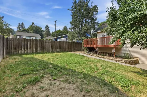 Exterior - 4204 E 13th Ave, Spokane, WA 99202 photo 5 of 7
