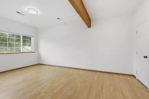 Living - 4204 E 13th Ave, Spokane, WA 99202 photo 3 of 5