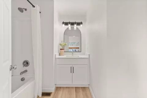 Bath - 6109 E 8th Ave, Spokane, WA 99212 photo 1 of 4