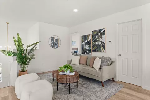Living - 6109 E 8th Ave, Spokane, WA 99212 photo 4 of 7