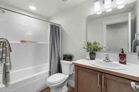 Bath - 302 Peach Tree Ct, Cheney, WA 99004 photo 4 of 4