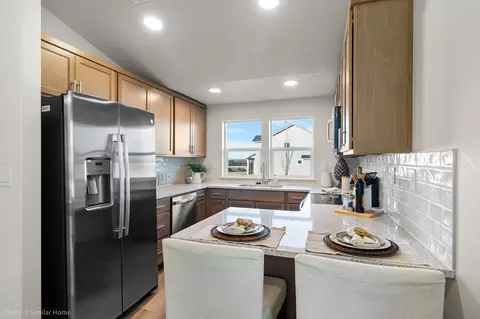 Kitchen - 302 Peach Tree Ct, Cheney, WA 99004 photo 2 of 5