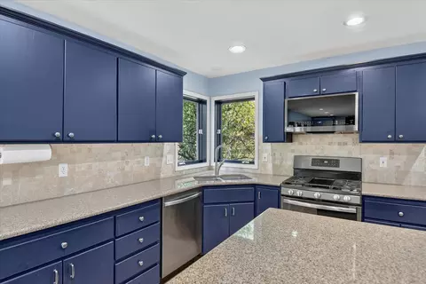 Kitchen - 4309 E Pineglen Rd, Mead, WA 99021 photo 2 of 2