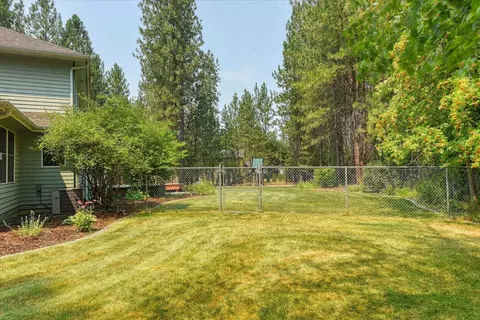 Exterior - 4309 E Pineglen Rd, Mead, WA 99021 photo 8 of 9