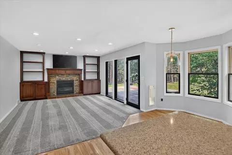 Living - 4309 E Pineglen Rd, Mead, WA 99021 photo 2 of 5