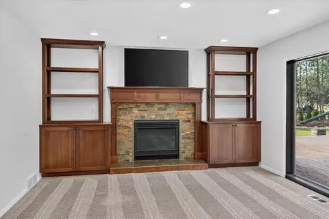 Living - 4309 E Pineglen Rd, Mead, WA 99021 photo 4 of 5
