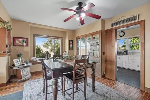 Dining - 3703 Plaza Rd, Rosalia, WA 99170 photo 2 of 3