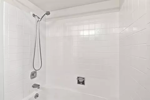 Bath - 4116 E Jackson Ave, Spokane, WA 99217 photo 2 of 3