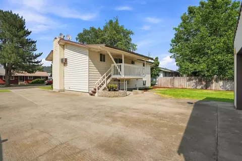 Exterior - 4116 E Jackson Ave, Spokane, WA 99217 photo 4 of 4