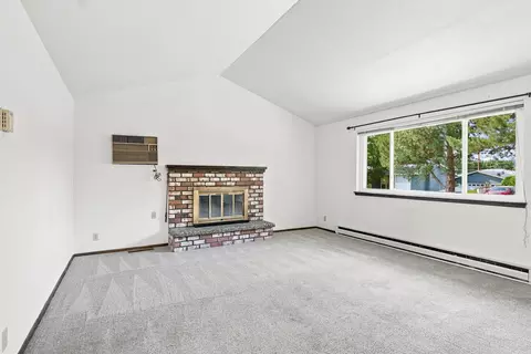 Living - 4116 E Jackson Ave, Spokane, WA 99217 photo 3 of 4