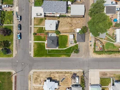 View/Area - 727 E Crown Ave, Spokane, WA 99207 photo 7 of 7