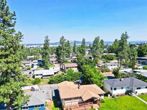 View/Area - 4009 E Pratt Ave, Spokane, WA 99202 photo 2 of 8