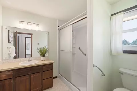 Bath - 13112 E Main Ave, Spokane Valley, WA 99216 photo 1 of 4