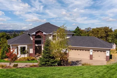 6022 S Dearborn Rd, Spokane, WA 99223