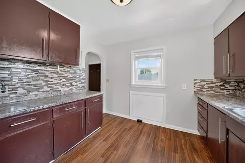 Kitchen - 2921 E Hoffman Ave, Spokane, WA 99207 photo 1 of 4
