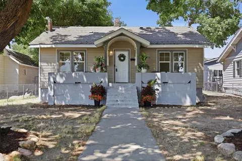 1208 W Gordon Ave, Spokane, WA 99205