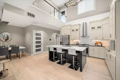 Kitchen - 310 E 10th Ave, Spokane, WA 99202 photo 1 of 2