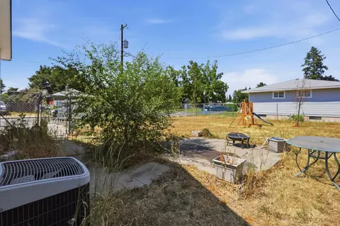 Exterior - 2803 E Central Ave, Spokane, WA 99208 photo 3 of 10
