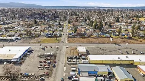 1327 E Francis Ave, Spokane, WA 99216 photo 13