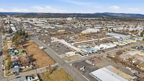 1327 E Francis Ave, Spokane, WA 99216 photo 11
