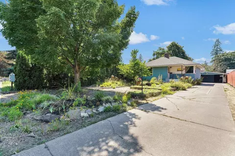 3923 N Whitehouse St, Spokane, WA 99205