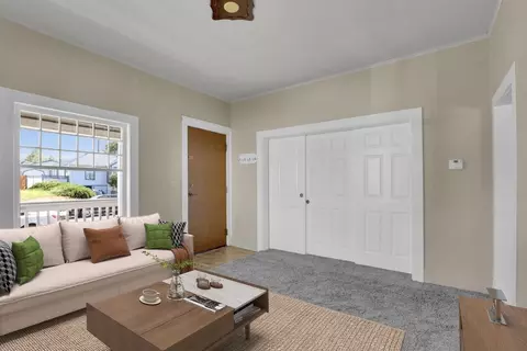 Living - 1407 E Broad Ave, Spokane, WA 99207 photo 2 of 3