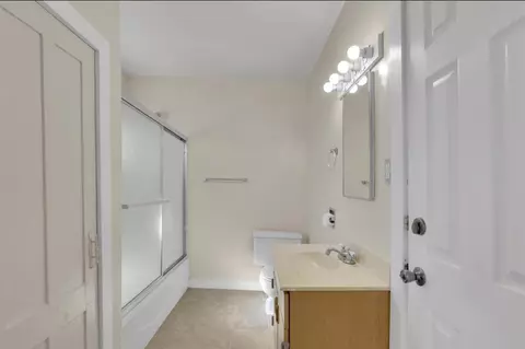 Bath - 1407 E Broad Ave, Spokane, WA 99207 photo 1 of 2
