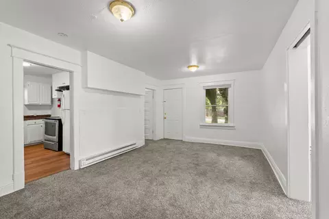 Living - 1701 E Desmet Ave, Spokane, WA 99202 photo 2 of 3