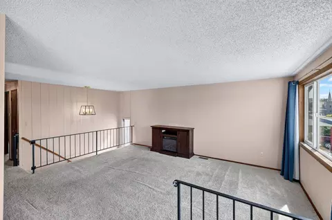 Living - 1927 E Hoffman Ave, Spokane, WA 99207 photo 1 of 6