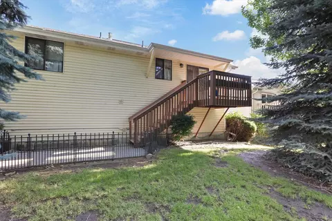 Exterior - 938 E Calkins Dr, Spokane, WA 99208 photo 5 of 7