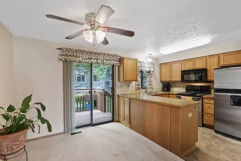 Kitchen - 938 E Calkins Dr, Spokane, WA 99208 photo 1 of 3