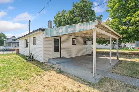 Exterior - 2423 Empire Ave, Spokane, WA 99207 photo 7 of 8