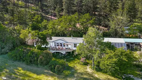 32965 Hawk Creek Ranch Rd N, Davenport, WA 99122