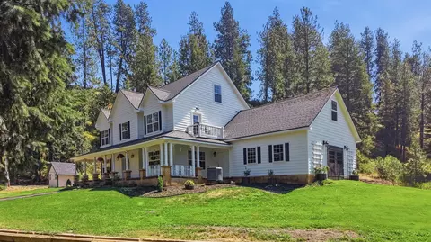 Exterior - 12710 E Kronquist Rd, Mead, WA 99021 photo 3 of 13