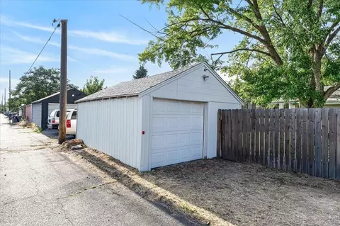 Exterior - 904 E Joseph Ave, Spokane, WA 99208 photo 14 of 14