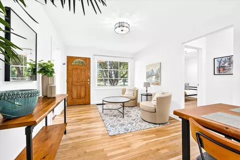 Entry Way - 904 E Joseph Ave, Spokane, WA 99208 photo 1 of 4