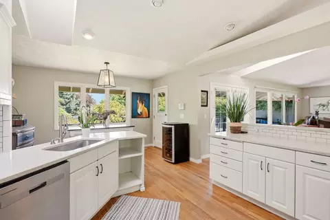 Kitchen - 4509 E 56th Ave, Spokane, WA 99223 photo 3 of 3