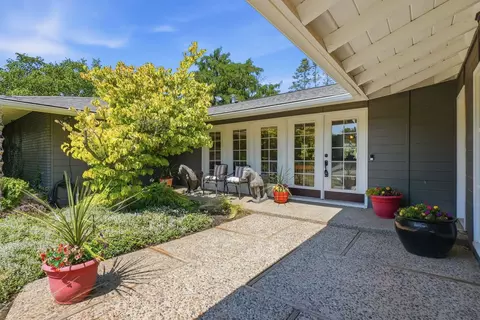 Exterior - 4509 E 56th Ave, Spokane, WA 99223 photo 1 of 12