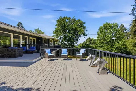 Exterior - 4509 E 56th Ave, Spokane, WA 99223 photo 6 of 12