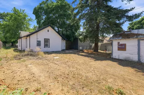 Exterior - 1103 E Broad Ave, Spokane, WA 99207 photo 9 of 9
