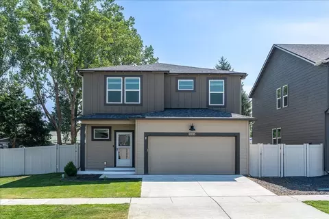 12212 N Greene St, Mead, WA 99021