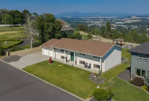 8116 N N Panorama Dr, Spokane, WA 99208