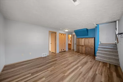 Living - 930 E Calkins Dr, Spokane, WA 99208 photo 10 of 10