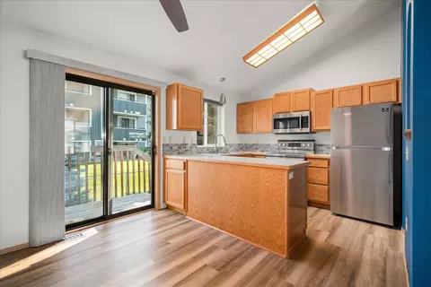 Kitchen - 930 E Calkins Dr, Spokane, WA 99208 photo 1 of 3