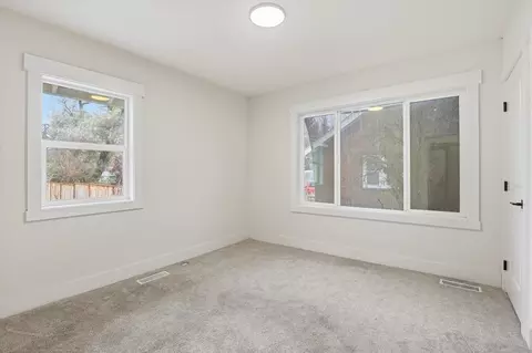Bedroom - 3812 E 4th Ave, Spokane, WA 99202 photo 3 of 3