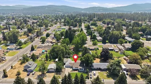 View/Area - 13804 E 16th Ave, Spokane Valley, WA 99216 photo 2 of 3